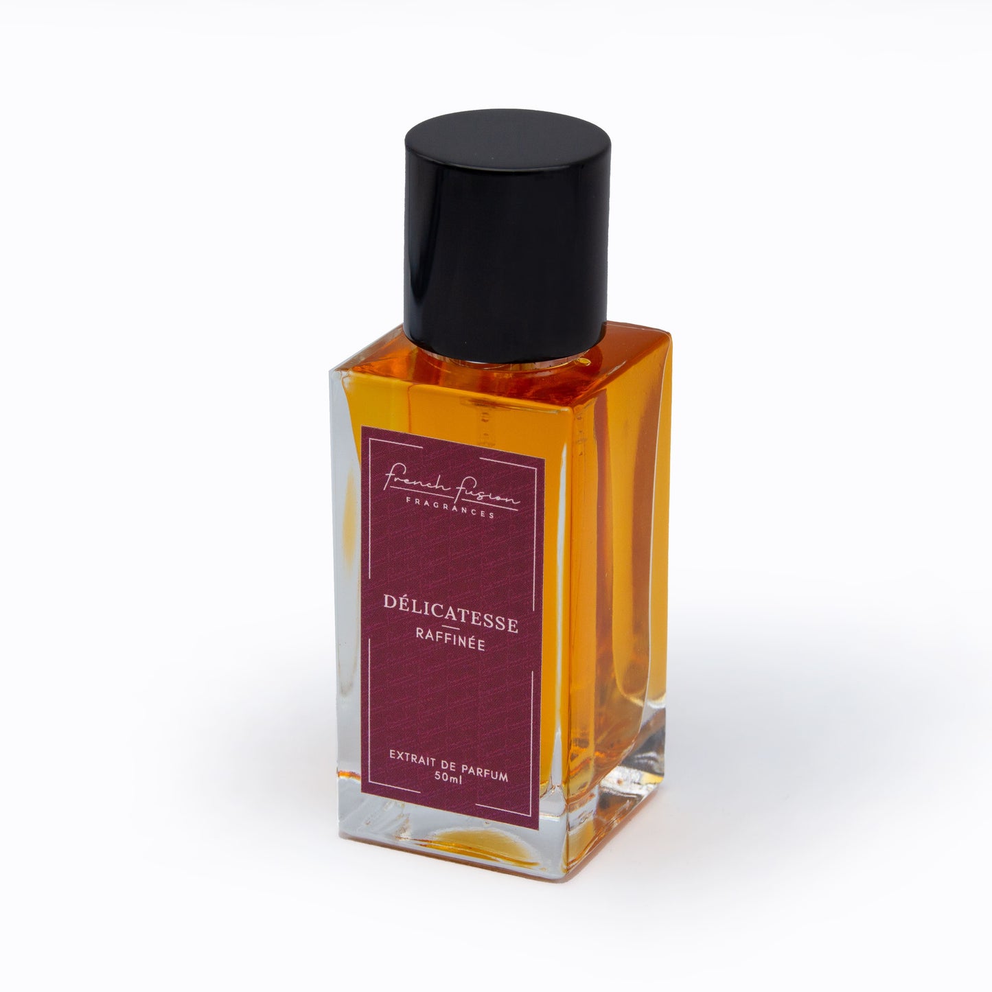 Délicatesse Raffinée – parfum original pour femme, flacon haut de gamme vue 3/4