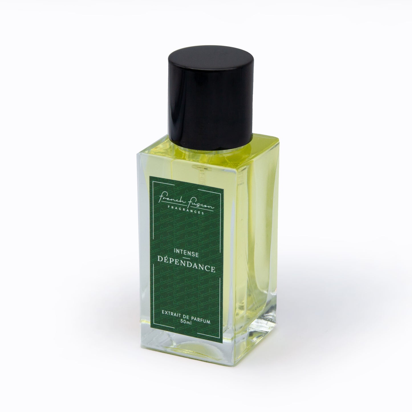 Vue 3/4 flacon Intense Dépendance – parfum signature à l’iris et santal blanc