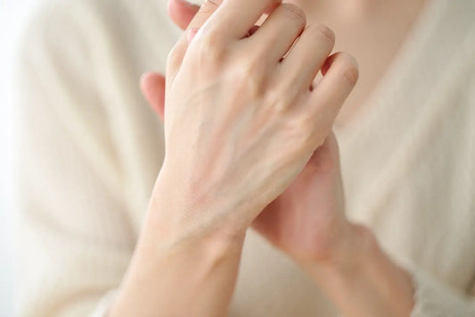 Où appliquer son parfum : guide des points de pulsation